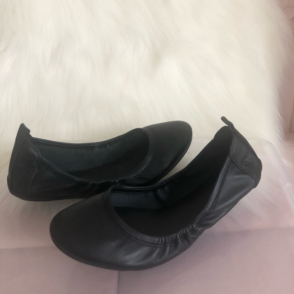 Cole Haan Ballet Flat Black Leather Size 5